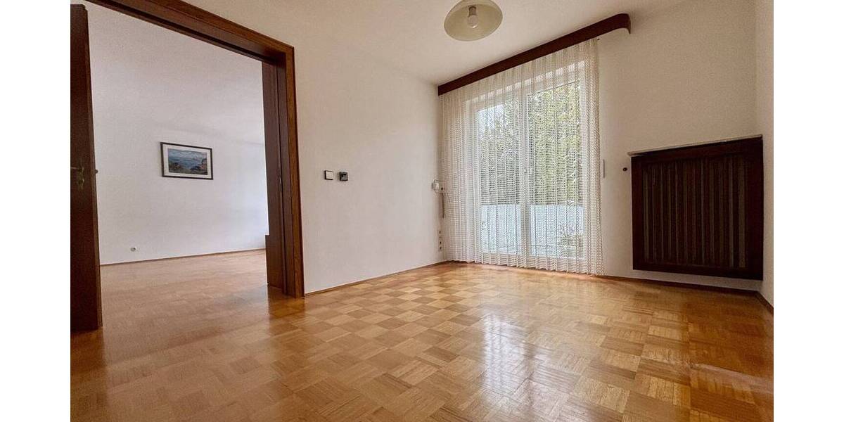 Doppelhaushälfte Balingen - 6 Zimmer, 130 m&sup2;, 1.200&euro; | Angebot:26377654