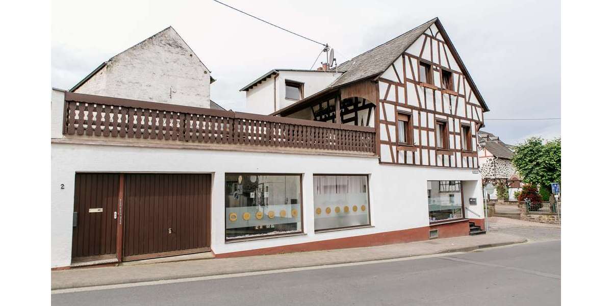 Einfamilienhaus Mülheim-Kärlich Kärlich - 7 Zimmer, 265 m&sup2;, 239.000&euro; | Angebot:26821799