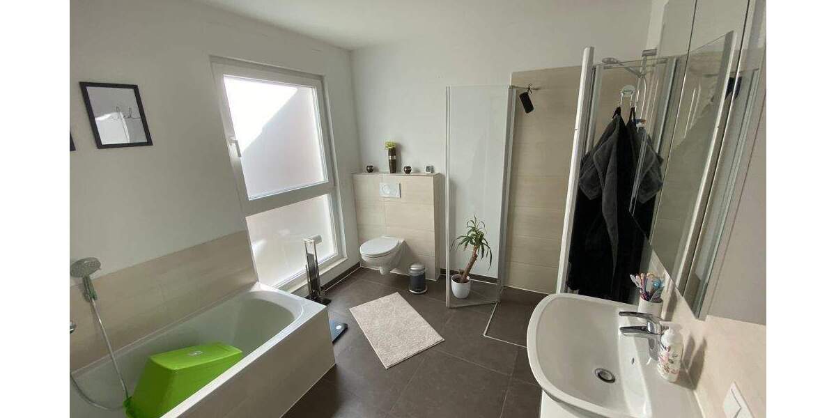 Etagenwohnung Bassum - 3 Zimmer, 94 m&sup2;, 900&euro; | Angebot:25338737