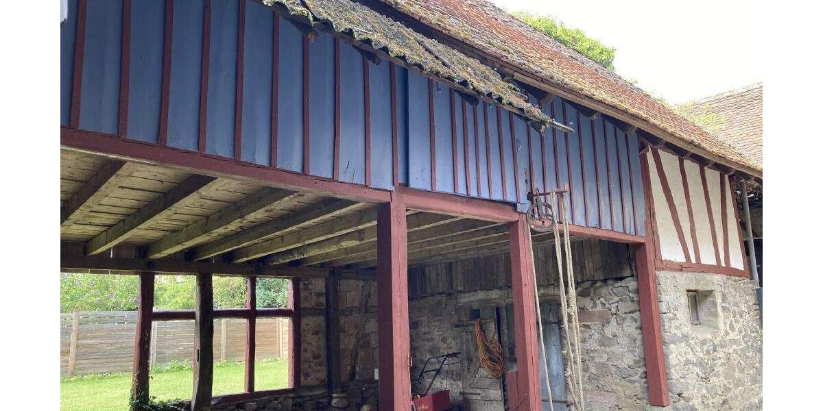 Einfamilienhaus Nidda Ober-Schmitten - 3 Zimmer, 104 m&sup2;, 140.000&euro; | Angebot:25771484