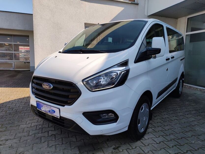 Transit Custom