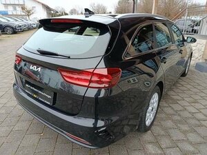 Kia Ceed SW / ceed SW CEED SW 1.5T 140 DCT7 VISION STD 19.056 km 22.490 &euro; Höhenkirchen-Siegertsbrun 85635