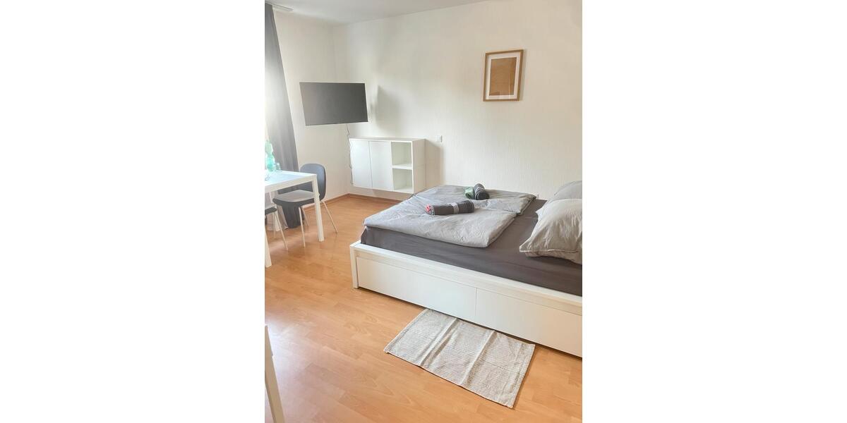 Erdgeschoßwohnung Troisdorf Bergheim - 3 Zimmer, 80 m&sup2;, 2.100&euro; | Angebot:26001872