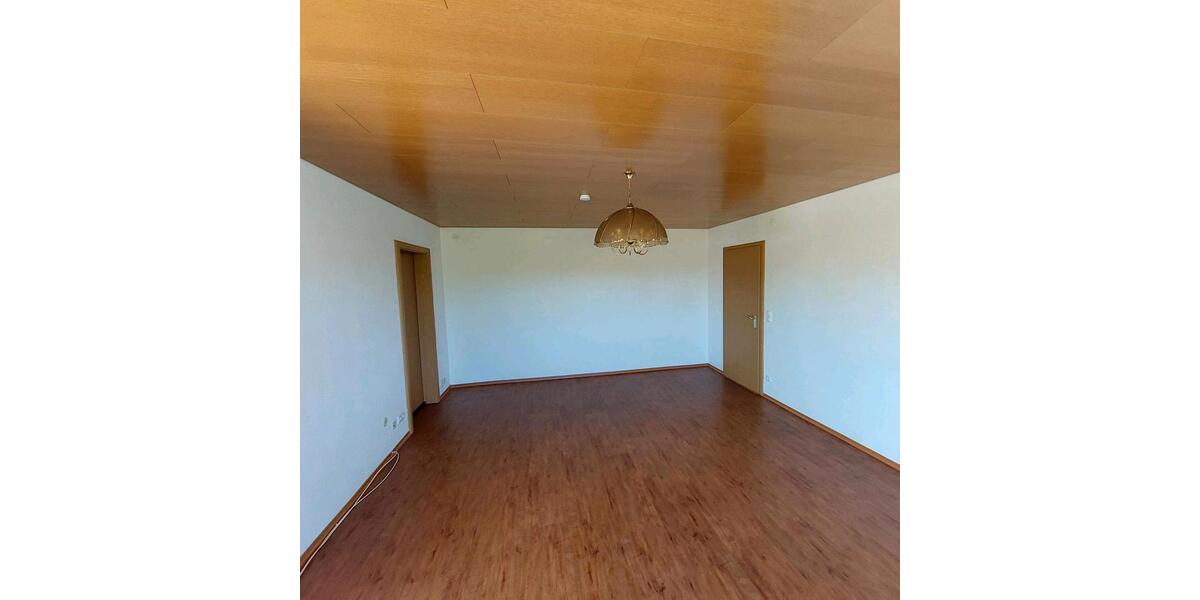 Etagenwohnung Amberg - 3.5 Zimmer, 82 m&sup2;, 205.000&euro; | Angebot:26539547
