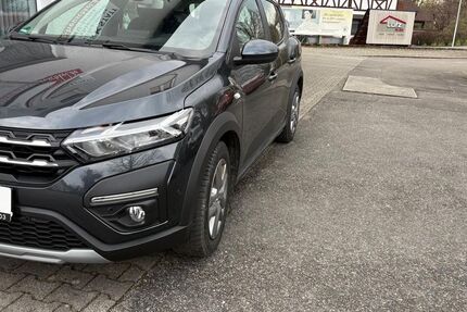 Dacia Sandero 42.000 km 12.900 &euro; Pliezhausen 72124