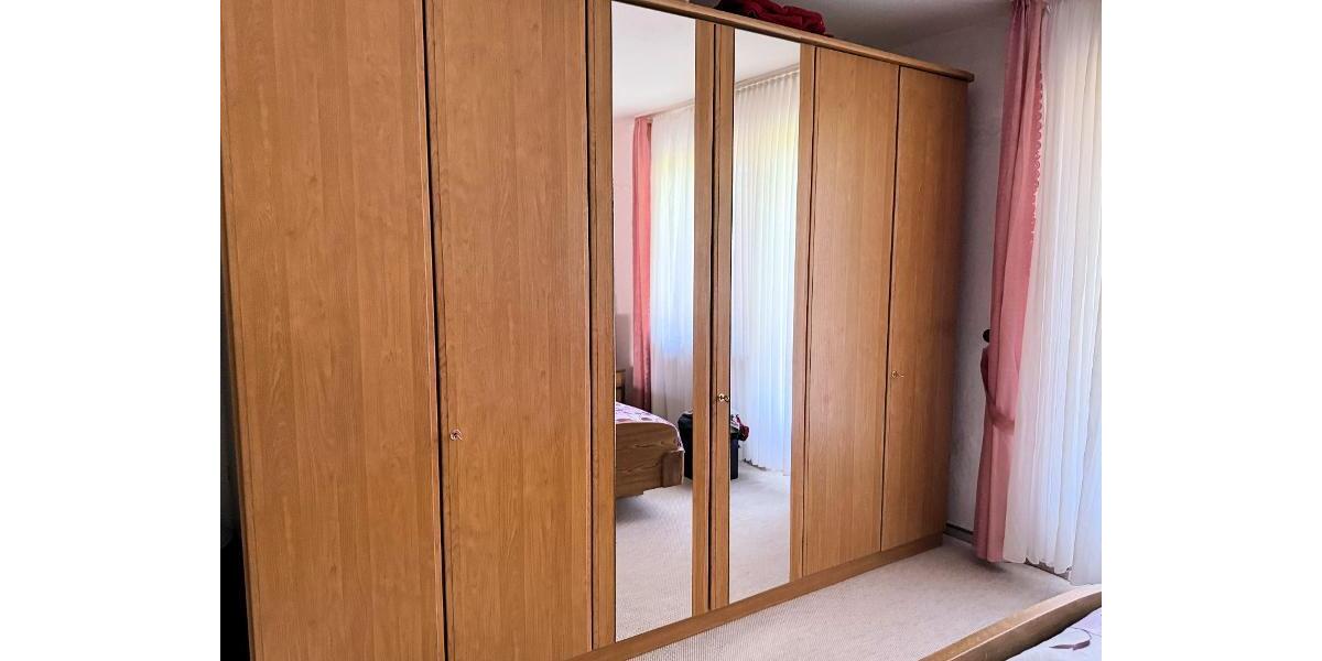 Schönes, großes Wohnhaus in Osteel (SG Brookmerland - Störtebekerland) (Mindestgebot: 239.000 EUR) - Einfamilienhaus Osteel | Angebot:27184294