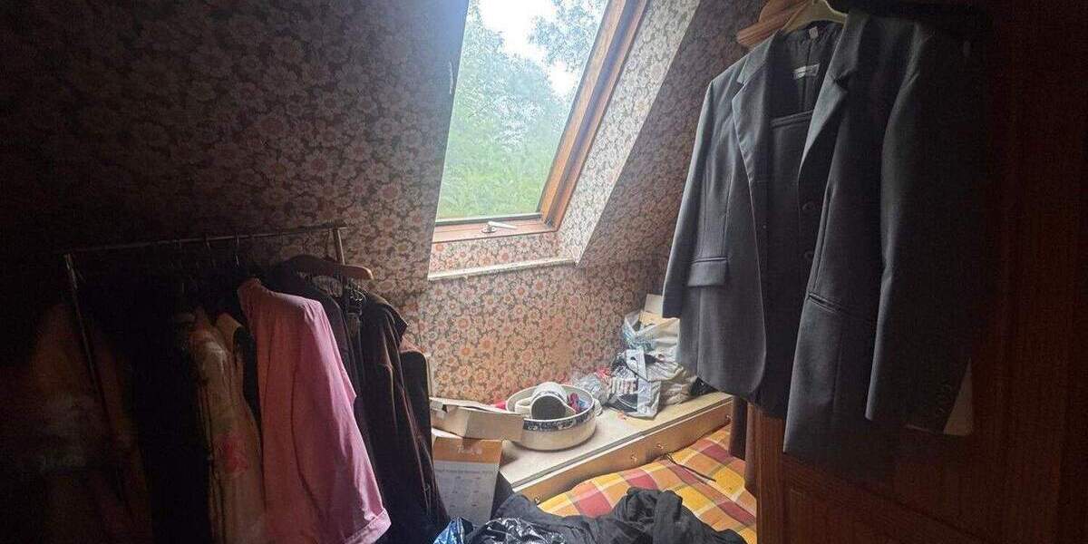 Einfamilienhaus Castrop-Rauxel Castrop - 5 Zimmer, 118 m&sup2;, 220.000&euro; | Angebot:25176300