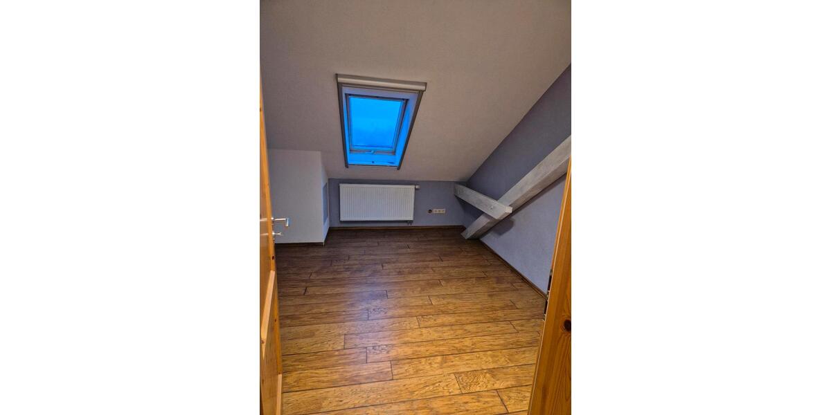 Dachgeschoßwohnung Milower Land - 4 Zimmer, 144 m&sup2;, 1.265&euro; | Angebot:24834191