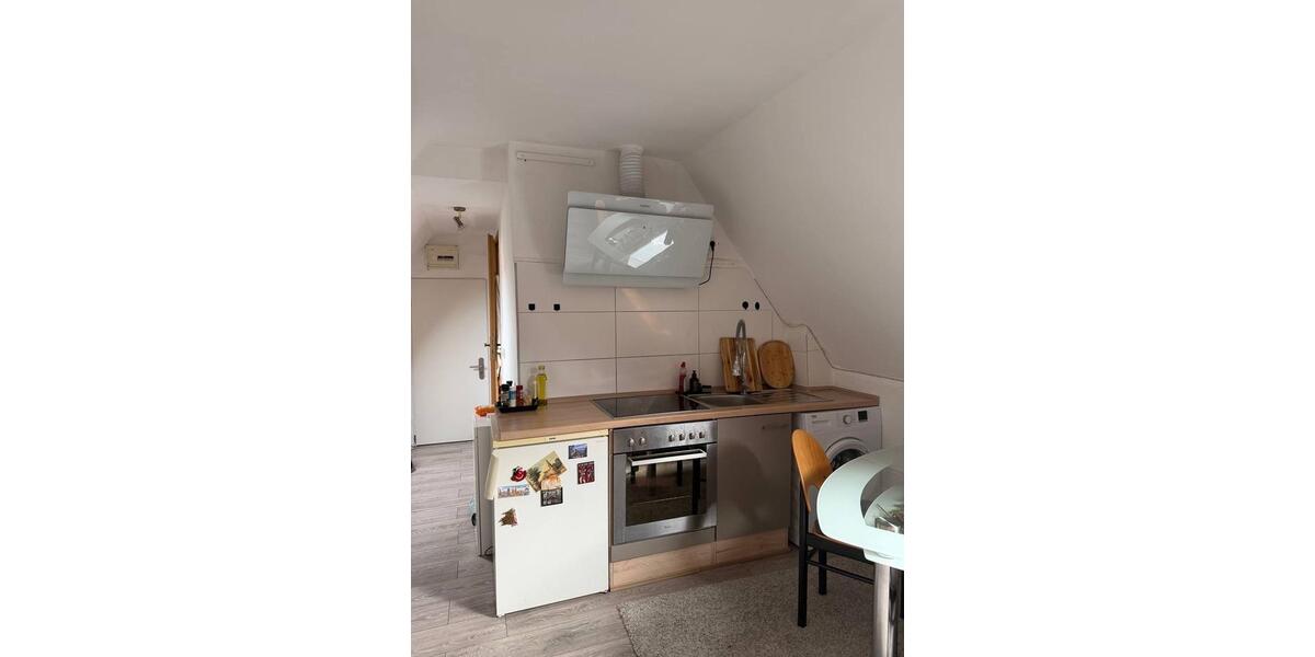 Dachgeschoßwohnung Wuppertal Lichtenplatz - 1 Zimmer, 45 m&sup2;, 530&euro; | Angebot:26032951