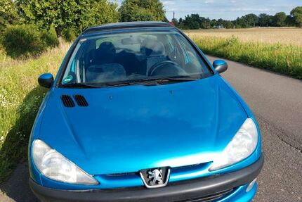 Peugeot 206 104.000 km 750 &euro; Berlin 13467