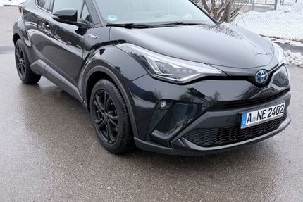 Toyota C-HR 57.000 km 22.000 &euro; Reitenbuch 86850