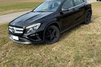 Mercedes-Benz GLA 220 102.000 km 17.750 &euro; Waldachtal 72178