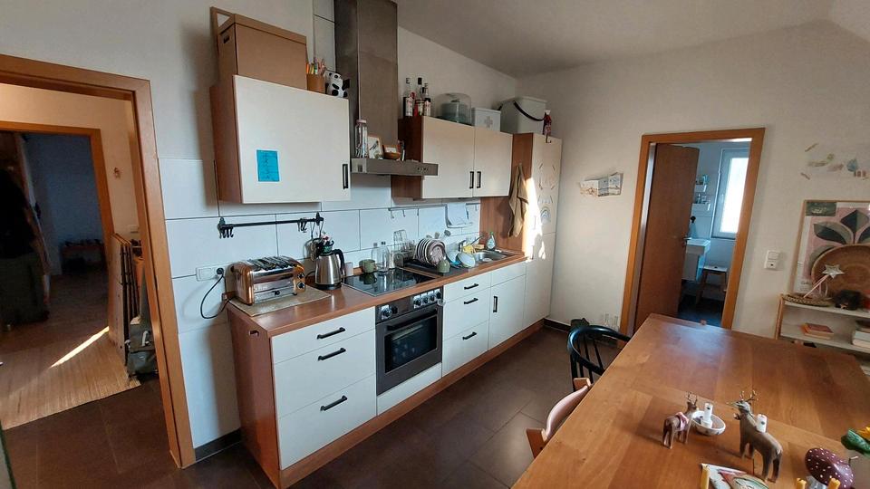 3-Zimmer Dachgeschosswohnung,WG-geeignet 3 zimmer