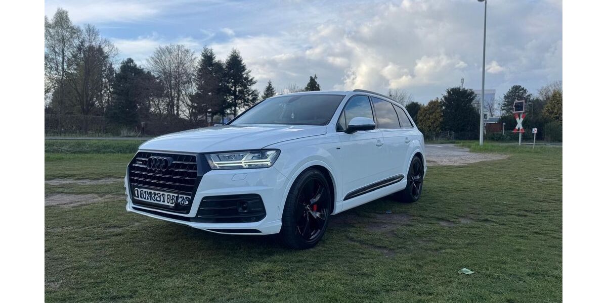 Audi Q7 148.000 km 36.500 &euro; Gütersloh 33330