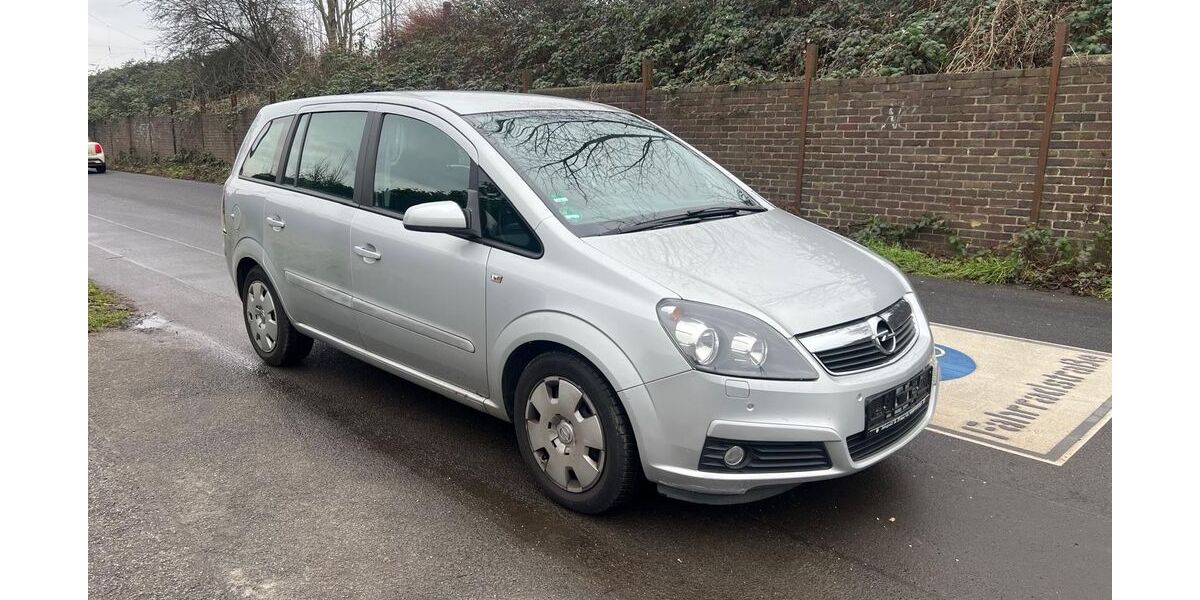 Opel Zafira 158.000 km 1.200 &euro; Köln 50739