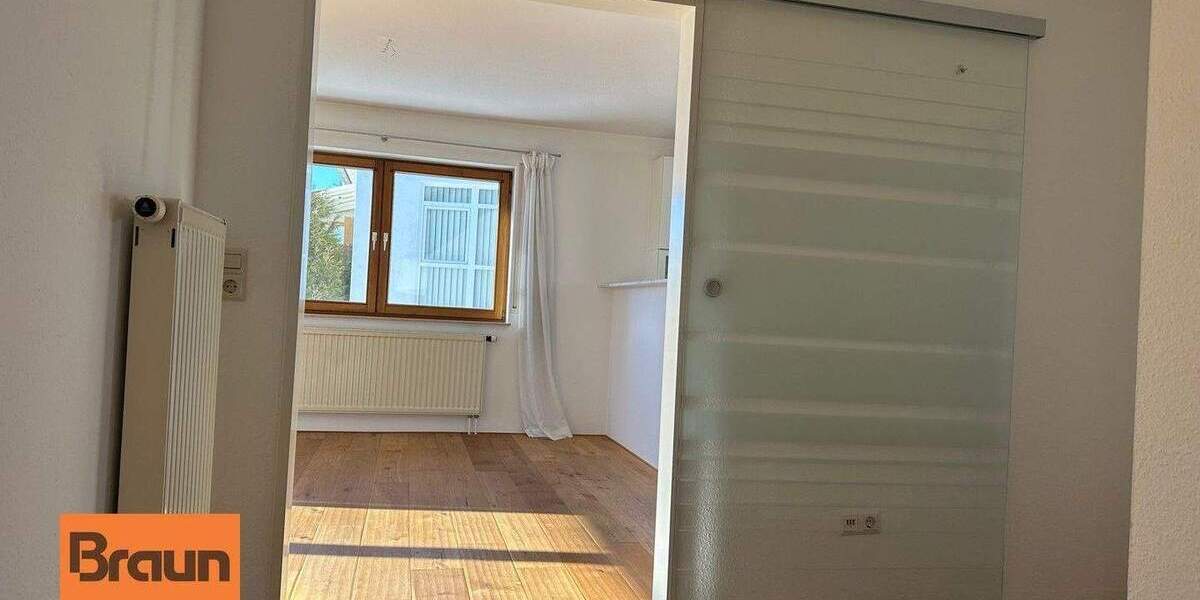 Attraktive 4,5-Zimmer-Eigentumswohung in Trossingen, inkl. Einzelgarage und Pkw-Außenstellplatz 4 zimmer