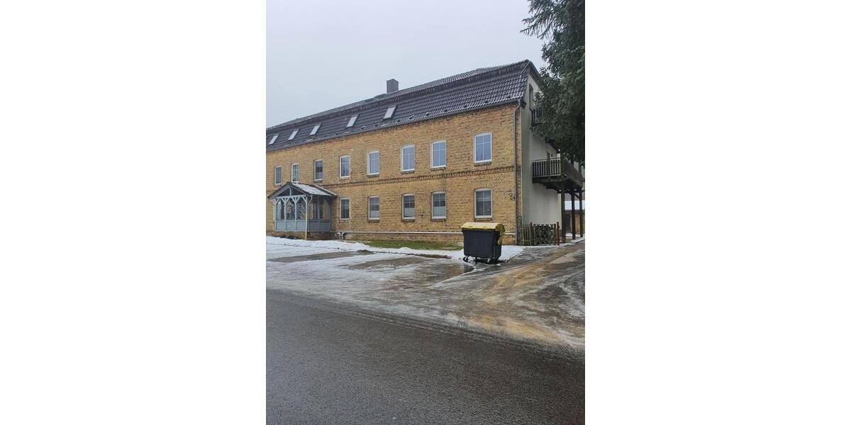 Erdgeschoßwohnung Bad Muskau - 3 Zimmer, 63 m&sup2;, 400&euro; | Angebot:25363678