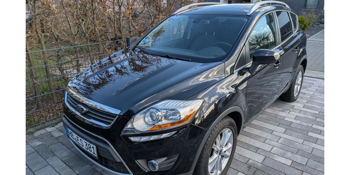 Ford Kuga 139.800 km 5.950 &euro; Braunschweig 38126