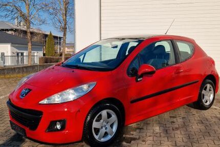 Peugeot 207 93.870 km 2.699 &euro; Pfaffenhofen 85276