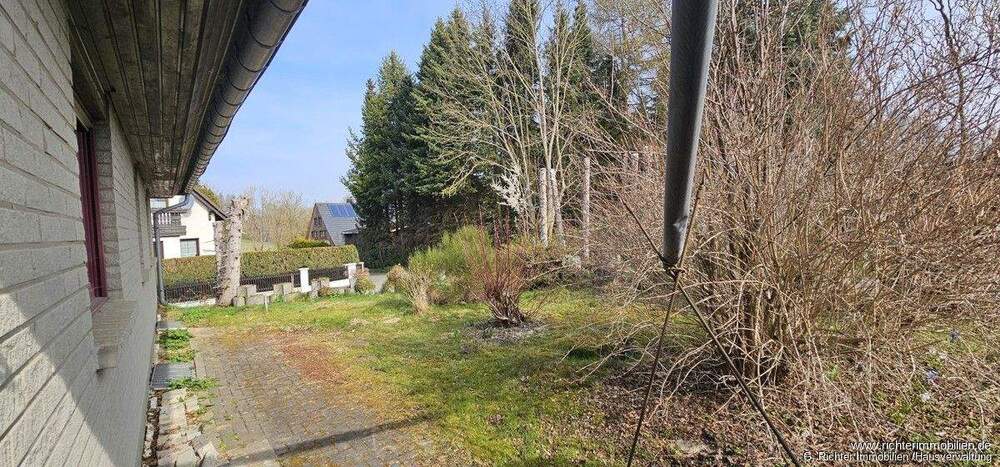 Einfamilienhaus Brand-Erbisdorf / Oberreichenbach Oberreichenbach - 7 Zimmer, 108 m&sup2;, 200.000&euro; | Angebot:25385493