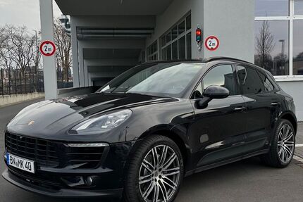 Porsche Macan 169.000 km 33.900 € Wachtberg 53343