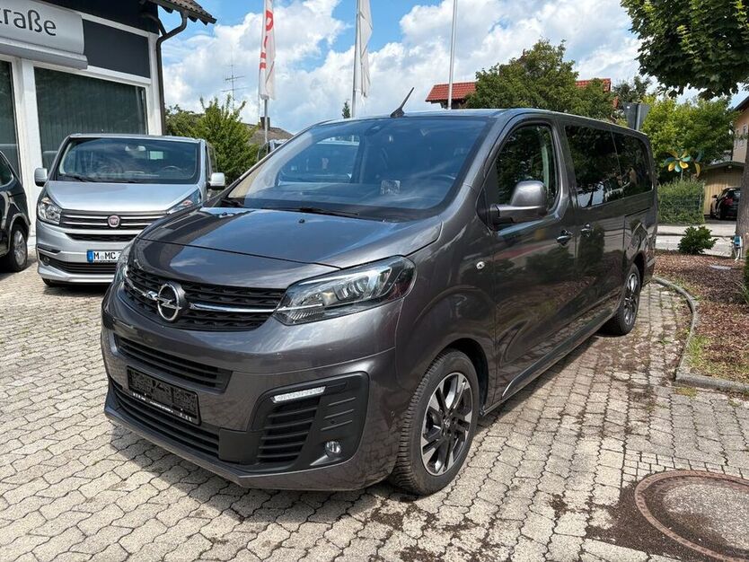Zafira Life