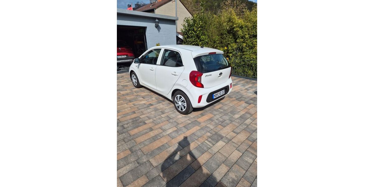 Kia Picanto 60.593 km 7.998 &euro; Gleichen 37130