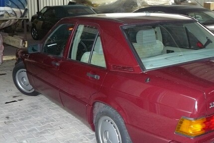 Mercedes-Benz 190 85.000 km 7.400 € Flachslanden 91604