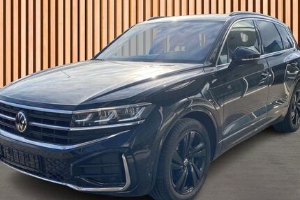 VW Touareg 18.290 km 67.980 € Dresden 01328