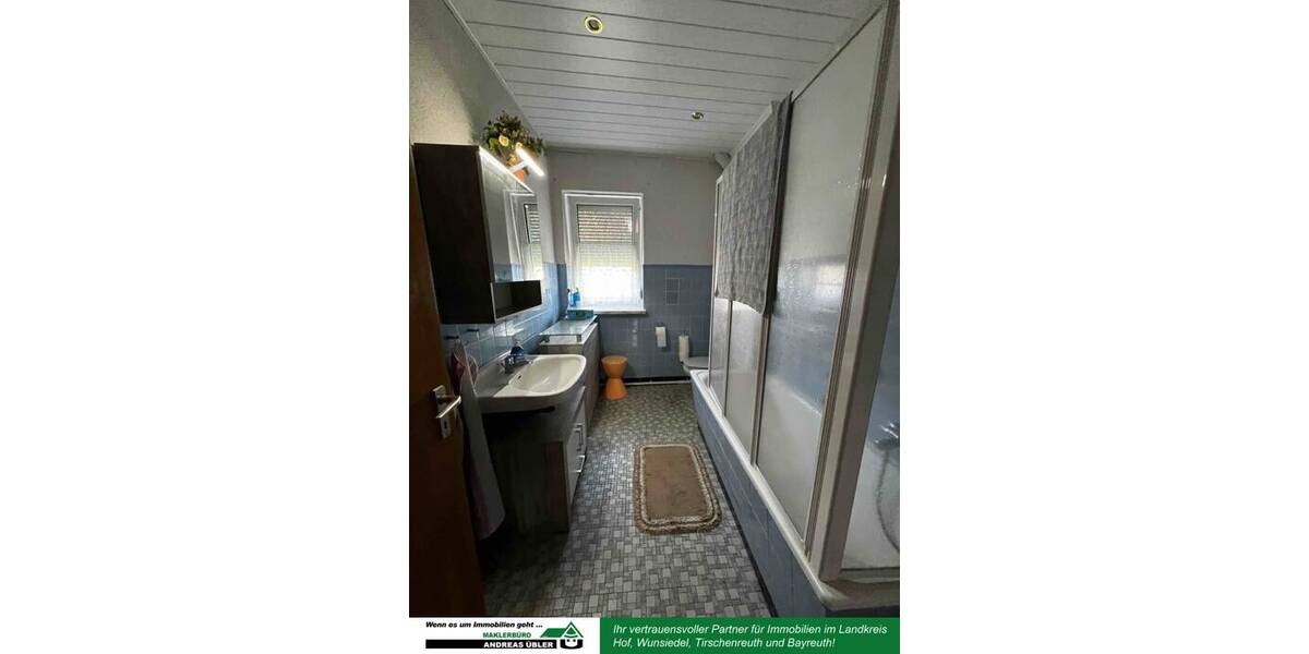 Reihenmittelhaus Waldsassen - 7 Zimmer, 130 m&sup2;, 135.000&euro; | Angebot:26375940