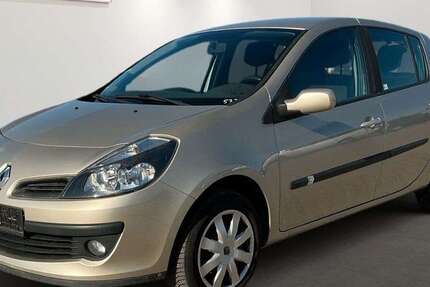 Renault Clio 139.278 km 2.499 &euro; Sandersdorf-Brehna 06796