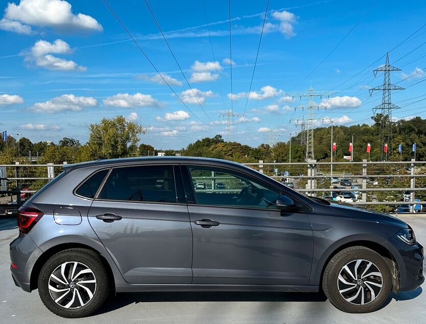 VW Polo 30.700 km 19.600 € Karlsruhe 76137