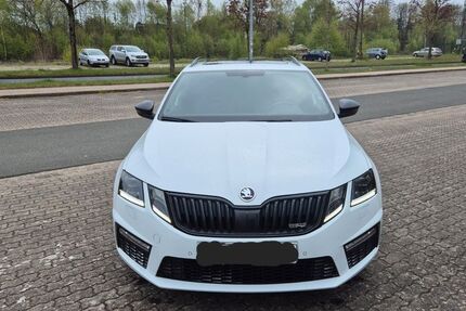 Skoda Octavia 121.000 km 17.000 &euro; Otter 21259