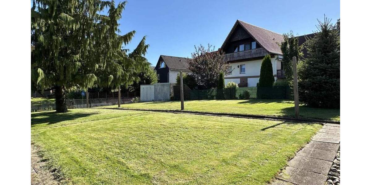 Ein Zuhause mit Charakter - großzügige Doppelhaushälfte mit Garten 6 zimmer