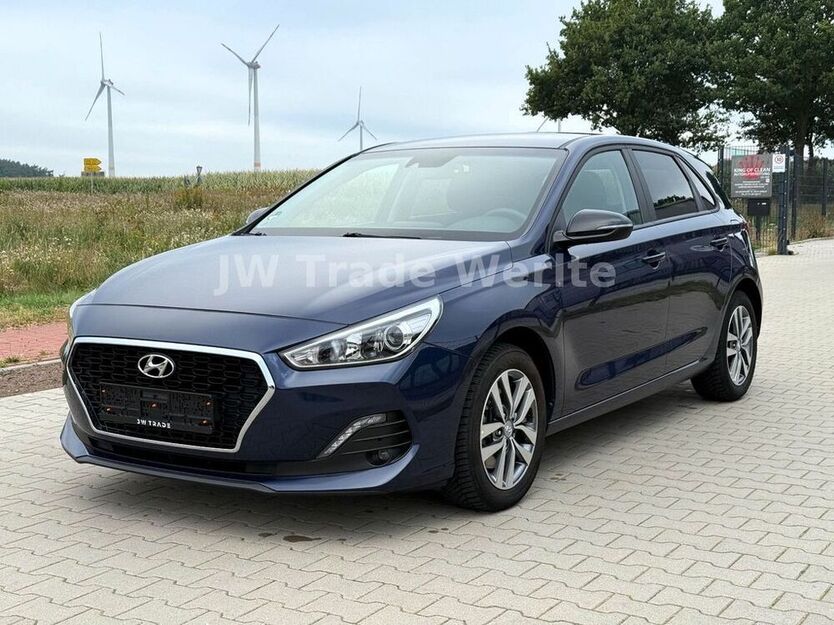 i30