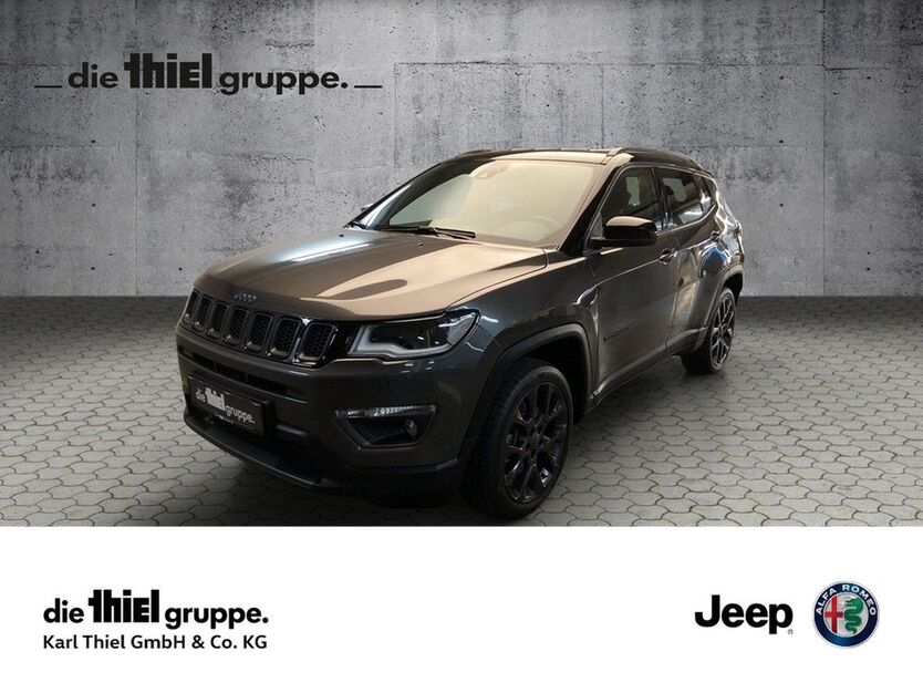 Jeep Compass 48.800 km 22.790 € Paderborn 33104