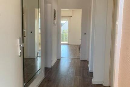 Wohnung Dreieich - 3.5 Zimmer, 95 m&sup2;, 1.315&euro; | Angebot:26039768