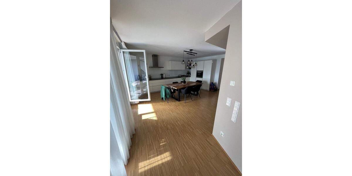 Etagenwohnung Kirchheim unter Teck Kirchheim - 3 Zimmer, 99 m&sup2;, 1.350&euro; | Angebot:25606960