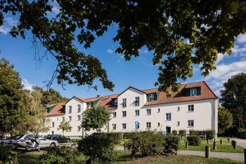 Wohnung zum Mieten in Brandenburg an der Havel 271,23 € 42.58 m²