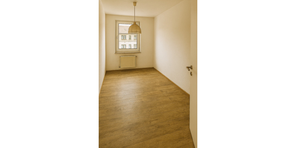 Etagenwohnung Seehausen (Altmark) - 3 Zimmer, 60 m&sup2;, 350&euro; | Angebot:25871708