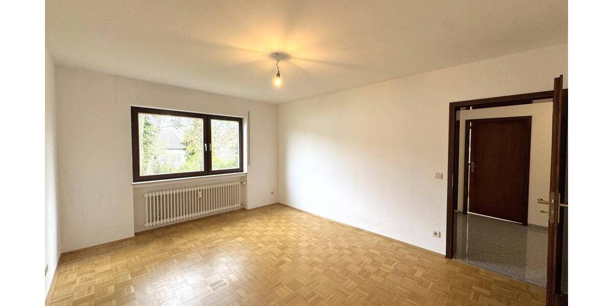 Etagenwohnung Wiesbaden Auringen - 3 Zimmer, 104 m&sup2;, 1.200&euro; | Angebot:26451183