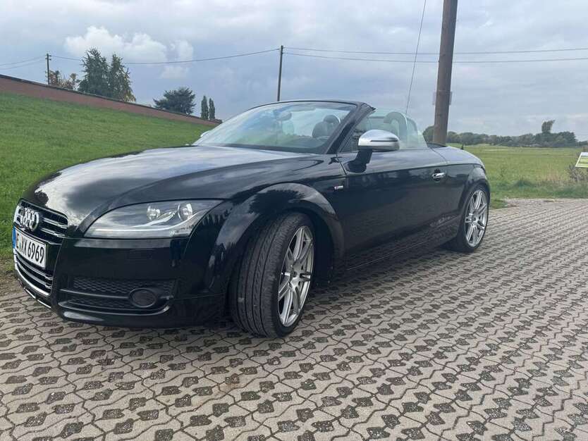 Audi TT 129.000 km 9.999 € Neuss 41464