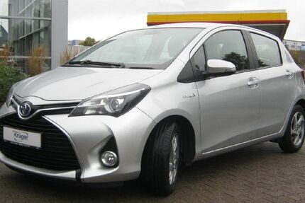 Toyota Yaris 98.000 km 10.990 € Erndtebrück 57339