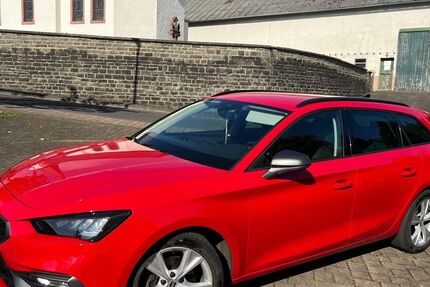 Seat Leon 99.000 km 17.500 &euro; Kleinlangenfeld 54597