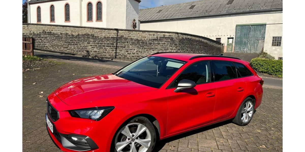 Seat Leon 99.000 km 17.500 &euro; Kleinlangenfeld 54597