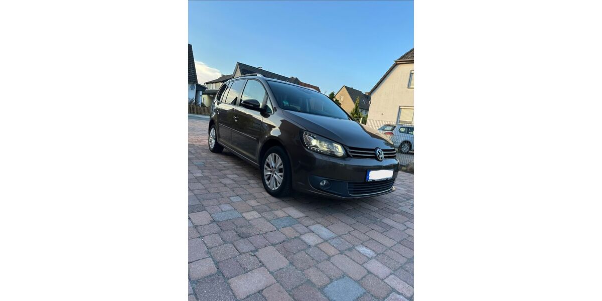 VW Touran 188.300 km 9.990 &euro; Gifhorn 38518