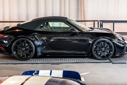 Porsche 992 10.300 km 245.900 &euro; Ismaning 85737