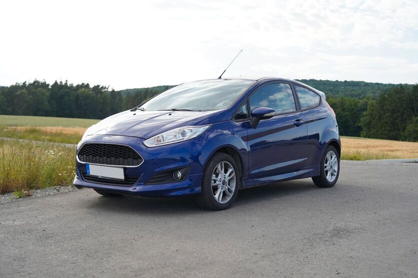 Ford Fiesta 139.250 km 6.499 € Wiesau 95676
