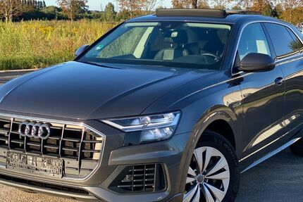 Audi Q8 154.000 km 40.150 € Blankenfelde-Mahlow 15827
