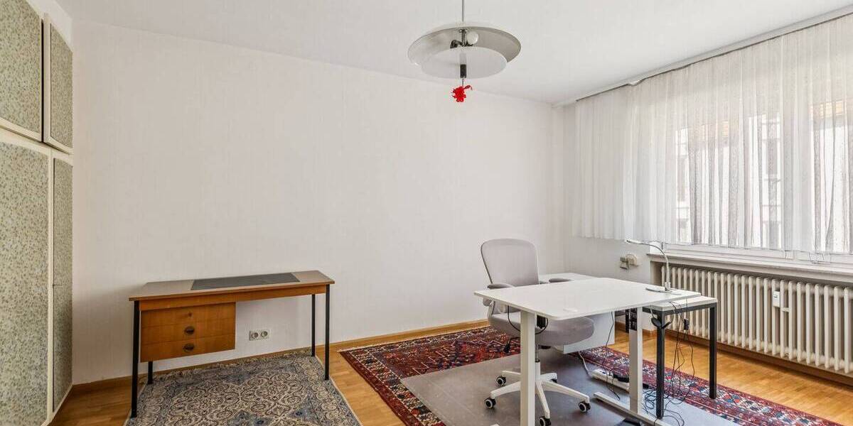 Mehrfamilienhaus, Wohnhaus Saarlouis - 1 Zimmer, 272 m&sup2;, 650.000&euro; | Angebot:26258187